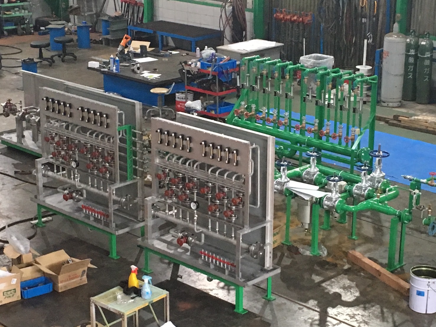 製缶・配管工事の写真2